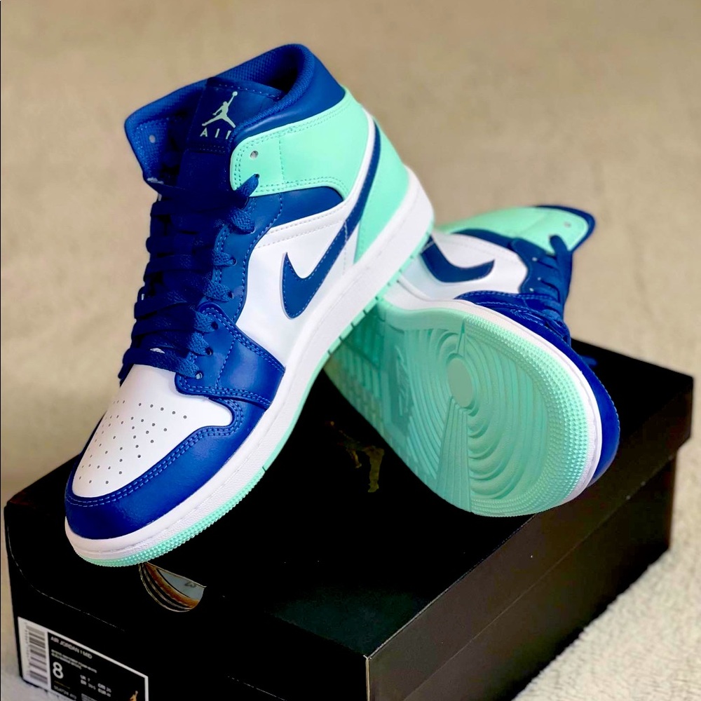 Air Jordan 1 Mid “Blue/Mint”